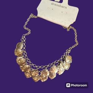 VTG DRESS BARN Silvertone Hammered Leaf Cluster Bib Necklace